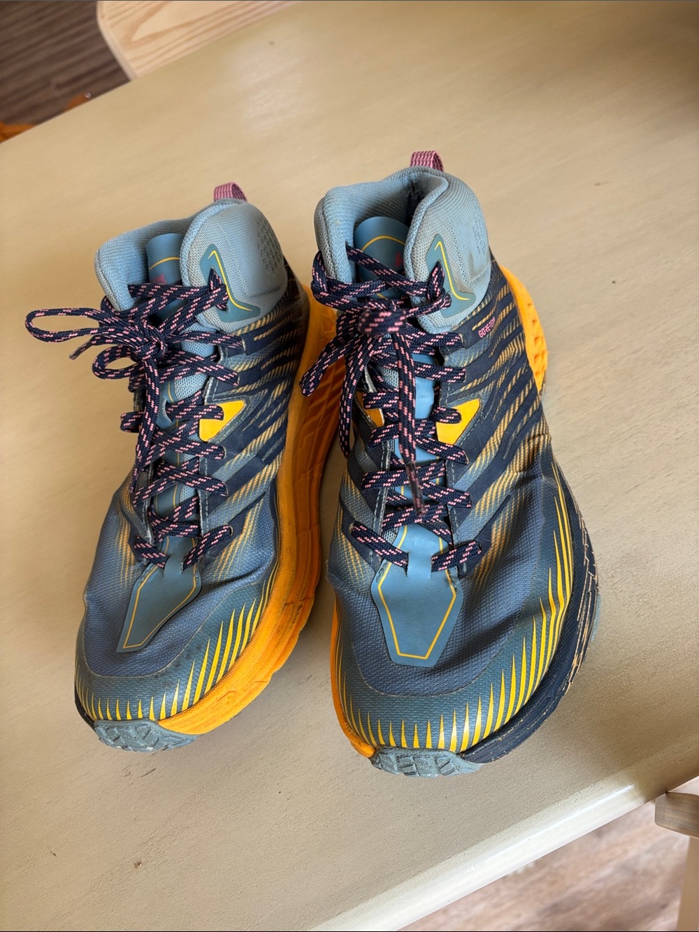 Hoka One One Speedgoat Mid 2 GTX Waterproof Trail Shoes | Women’s Size 10 - Picture 4 of 12